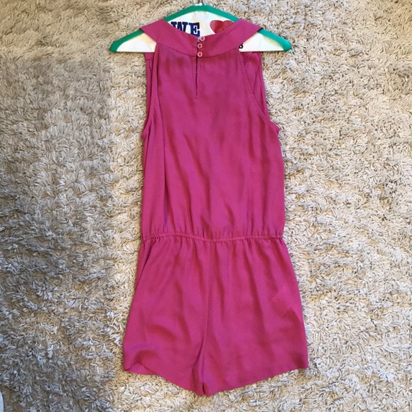 BCBG PINK ROMPER WITH POCKETS - Picture 2 of 5